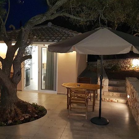 Villa Maria Tsoukaládhes Exterior foto